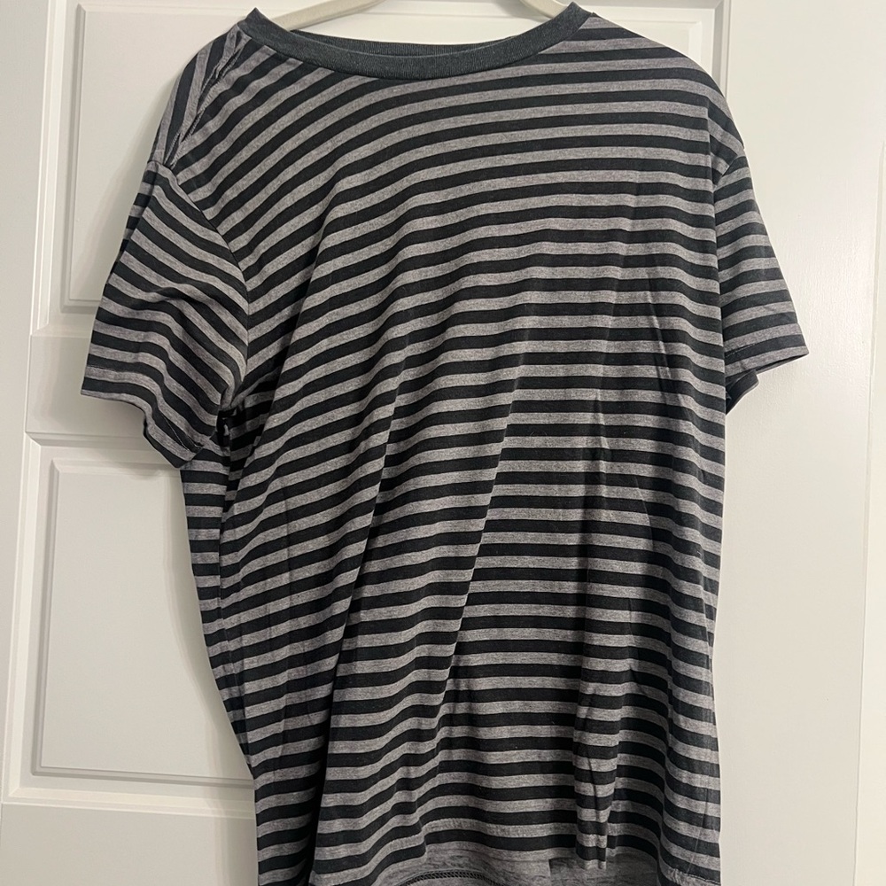 NWOT Arizona gray stripe cotton blend t shirt size large